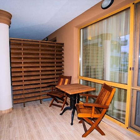 סאני ביץ' Boutique Apart Hotel Versis מראה חיצוני תמונה