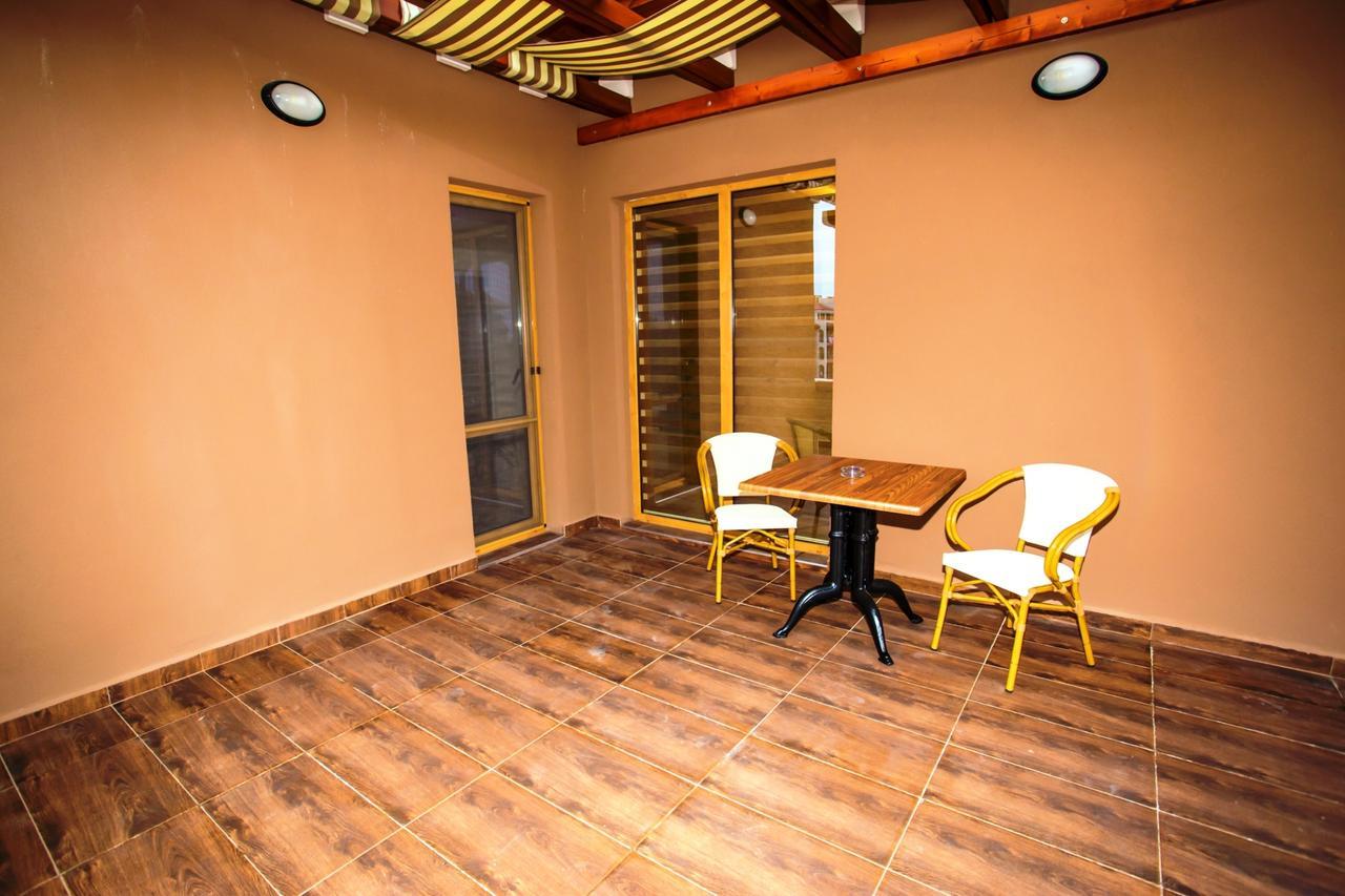 סאני ביץ' Boutique Apart Hotel Versis מראה חיצוני תמונה