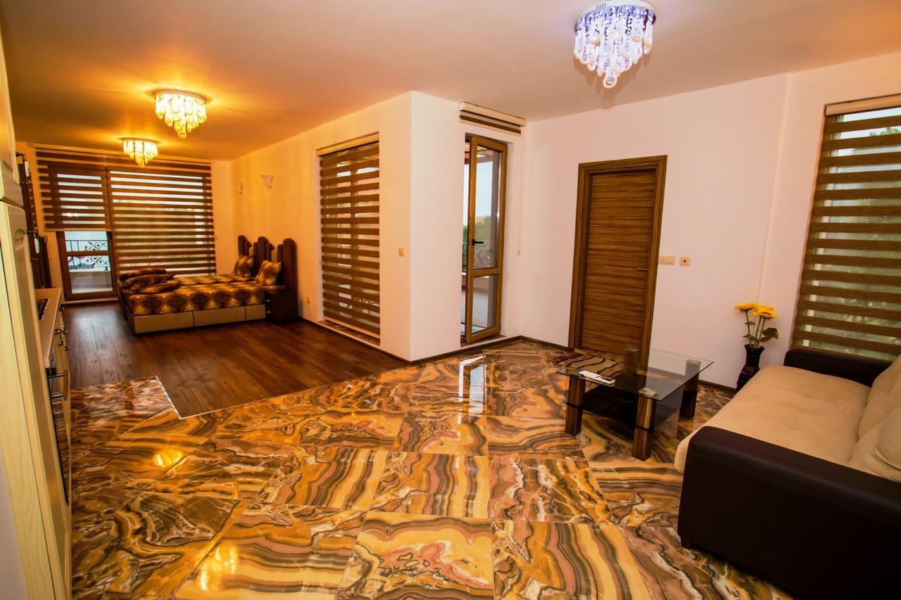 סאני ביץ' Boutique Apart Hotel Versis מראה חיצוני תמונה